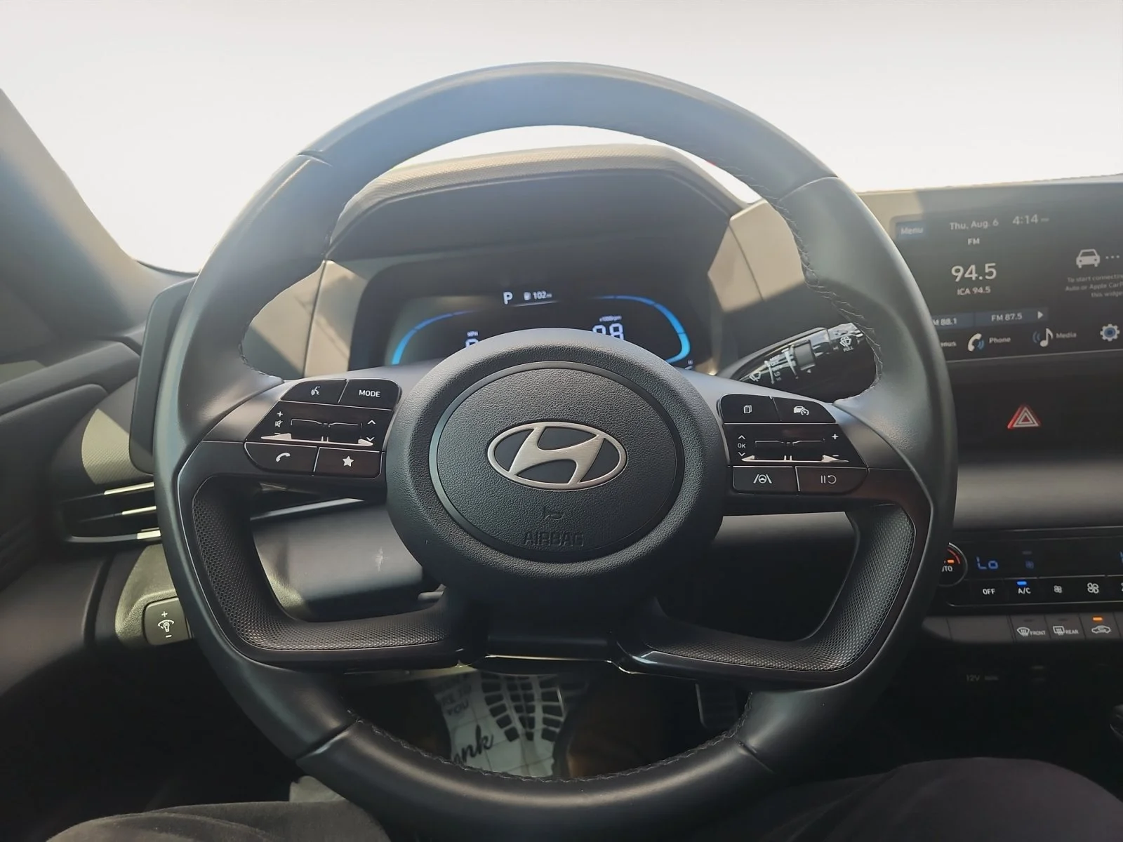 Used 2025 Serenity White Hyundai SEL Sport image 12
