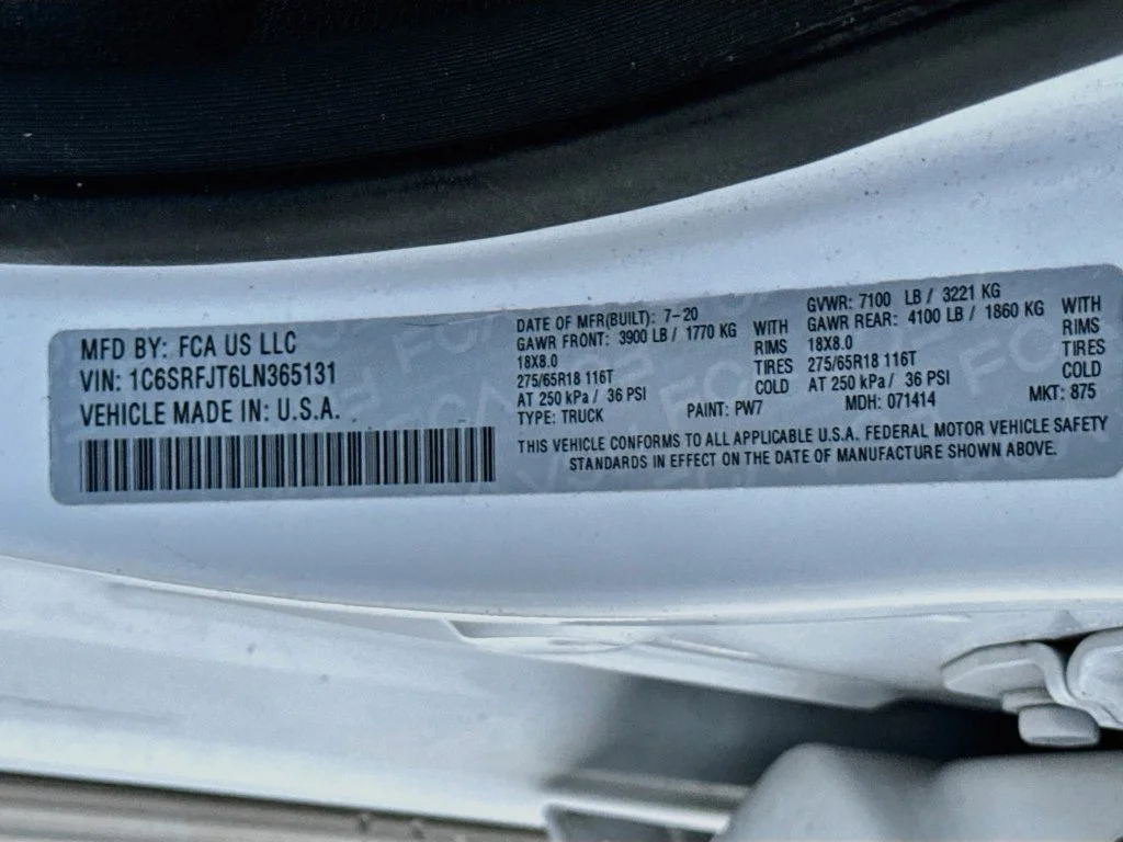 Certified Used 2020 Bright White Clearcoat Ram Laramie image 23