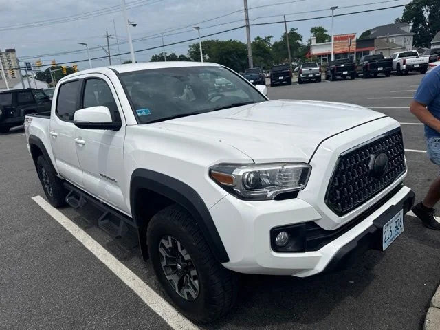 Used 2018 White Toyota TRD Off-Road image 1