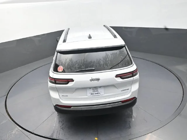 New 2026 Bright White Clear-Coat Exterior Paint Jeep Limited image 15