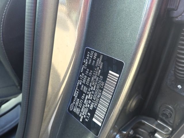 Used 2025 Gray Hyundai SE image 29