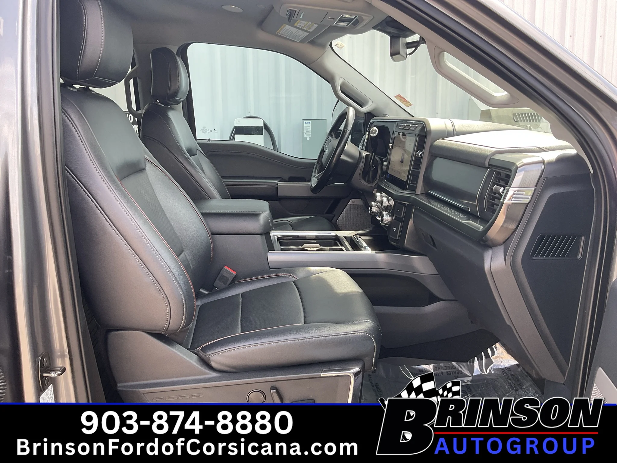 Used 2024 Carbonized Gray Metallic Ford LARIAT image 22