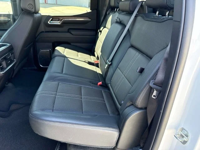 Used 2024 Beige Chevrolet High Country image 28