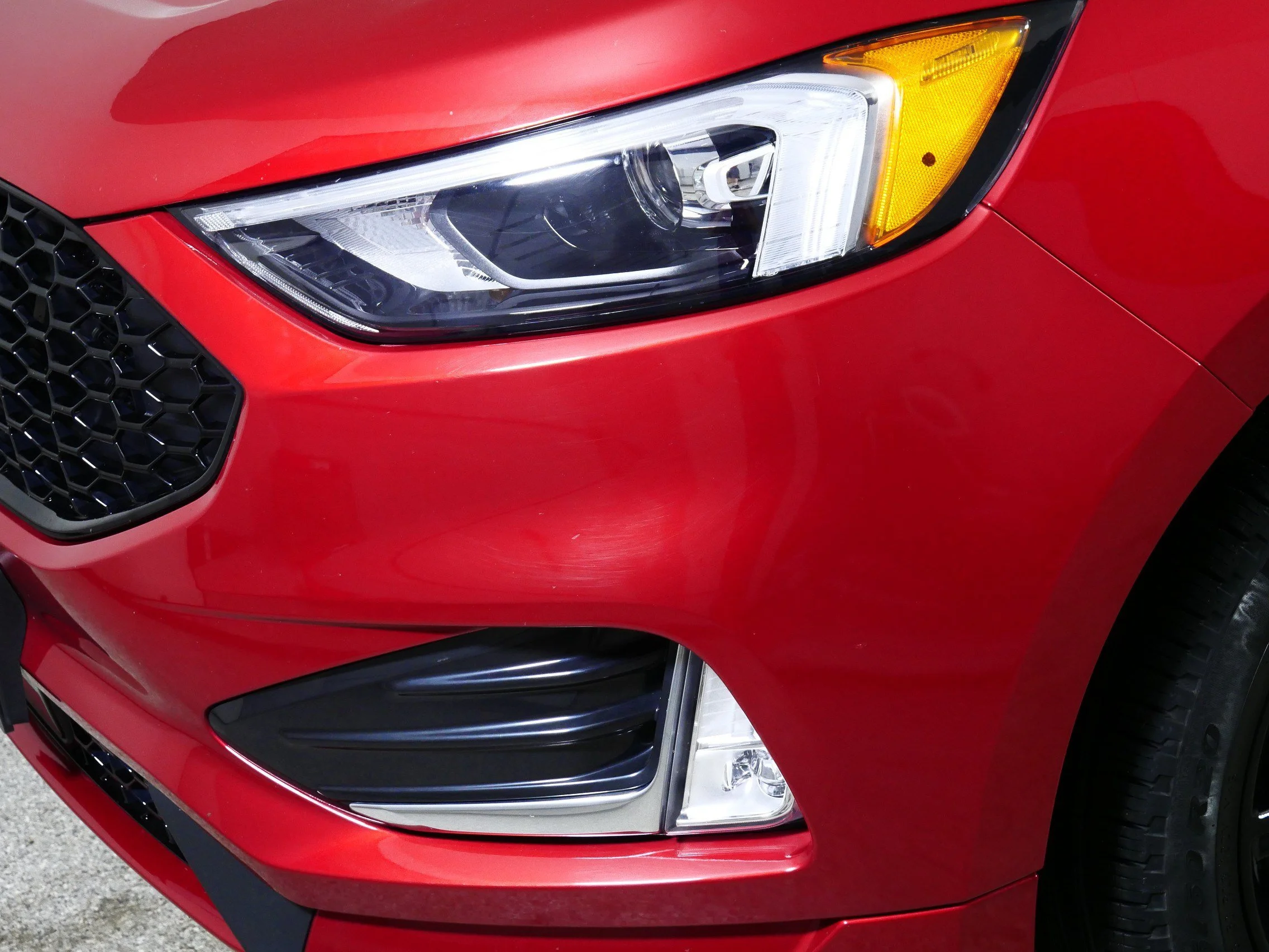 Used 2024 Rapid Red Metallic Tinted Clearcoat Ford ST-Line image 16