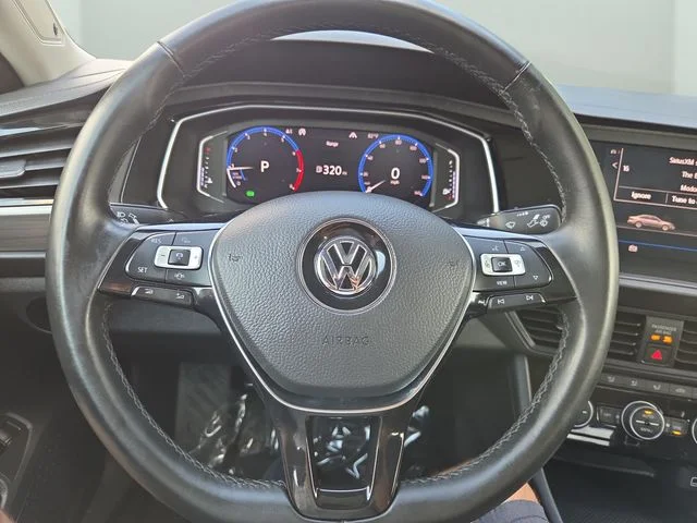 Used 2019 Blue Volkswagen SEL image 22