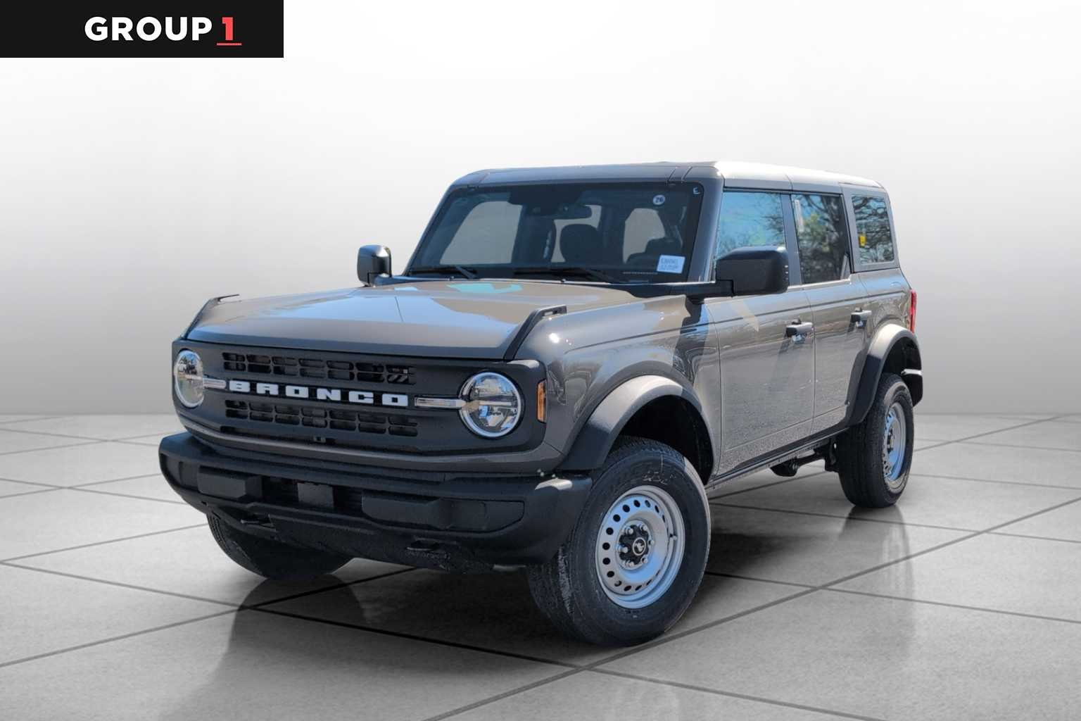 2025 Ford Bronco Base 4x4's photo