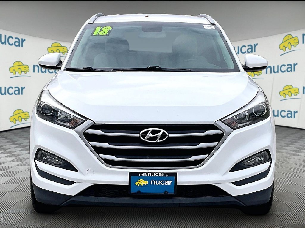 Used 2018 Dazzling White Hyundai SEL image 2