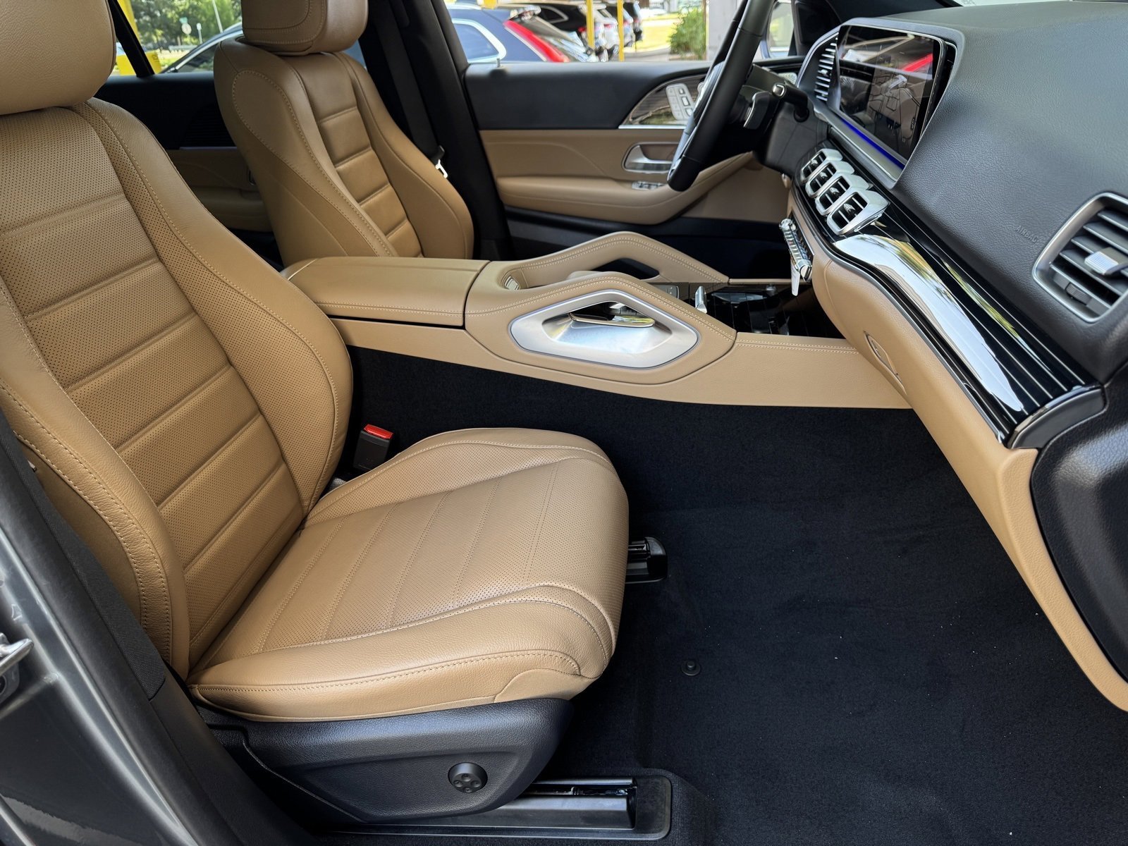 New 2026 Selenite Grey Metallic Mercedes-Benz GLE 450 image 40