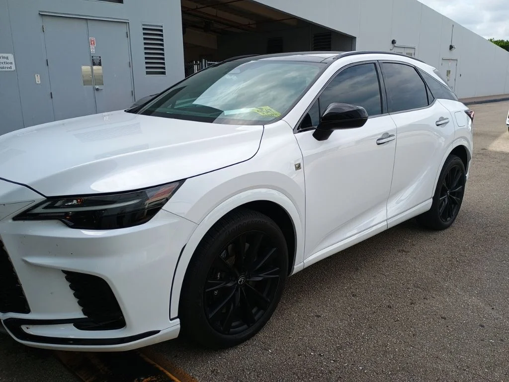 Used 2024 Ultra White Lexus 500h F SPORT Performance image 1