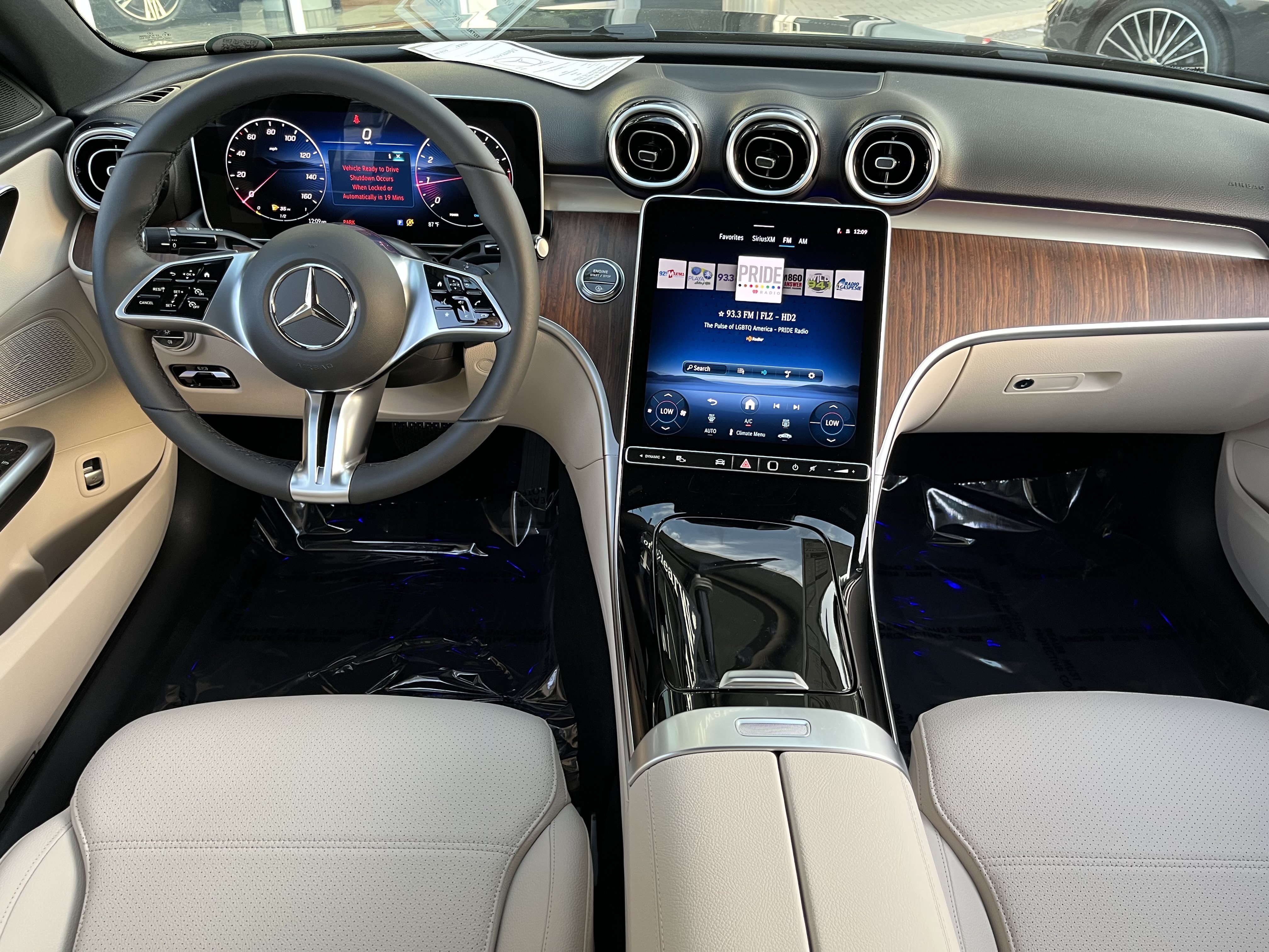 New 2026 GRAPHTIE GREY Mercedes-Benz C 300 image 18