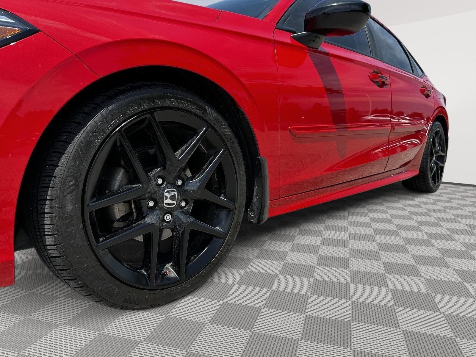 Used 2022 Rallye Red Honda Sport image 6