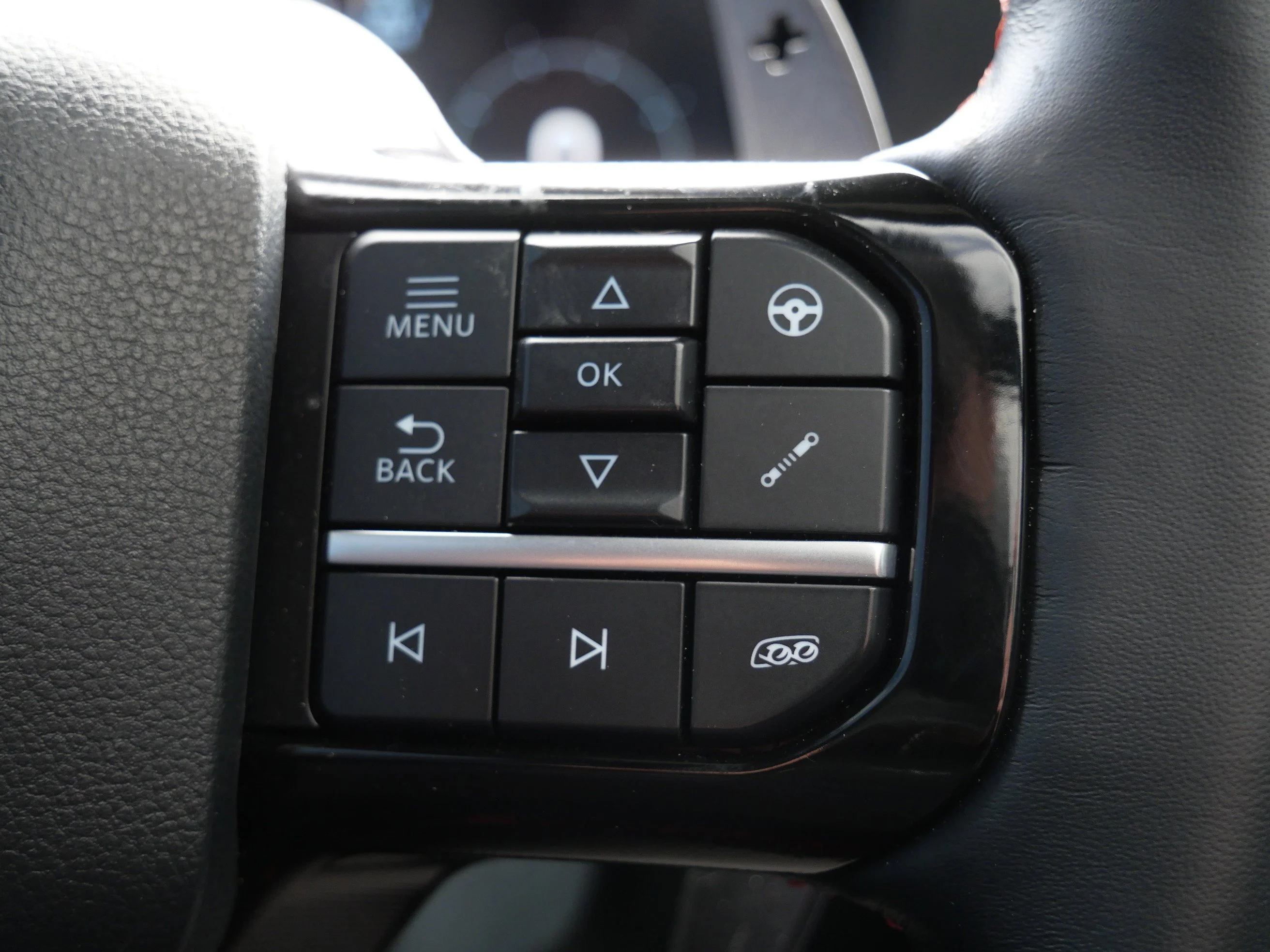Certified Used 2024 Oxford White Clearcoat Ford Raptor image 30