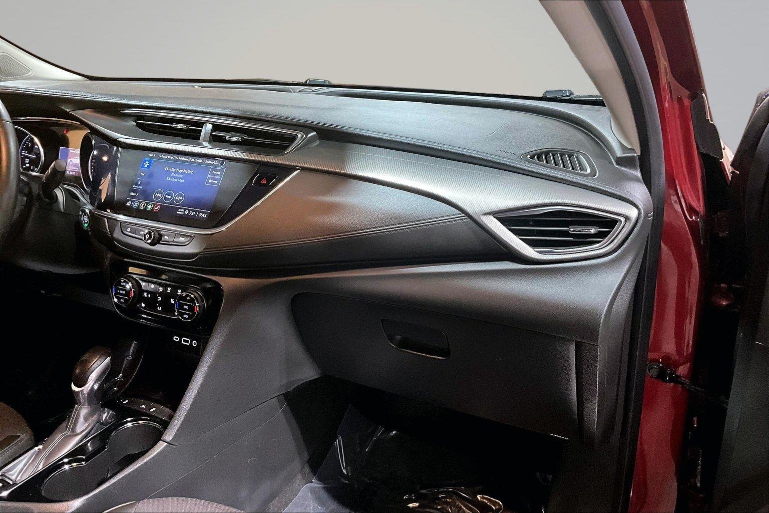 Used 2023 Cinnabar Metallic Buick Select image 18