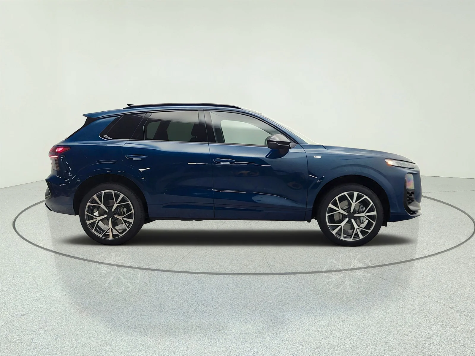 New 2026 Malpelo Blue Metallic Audi S line quattro image 4
