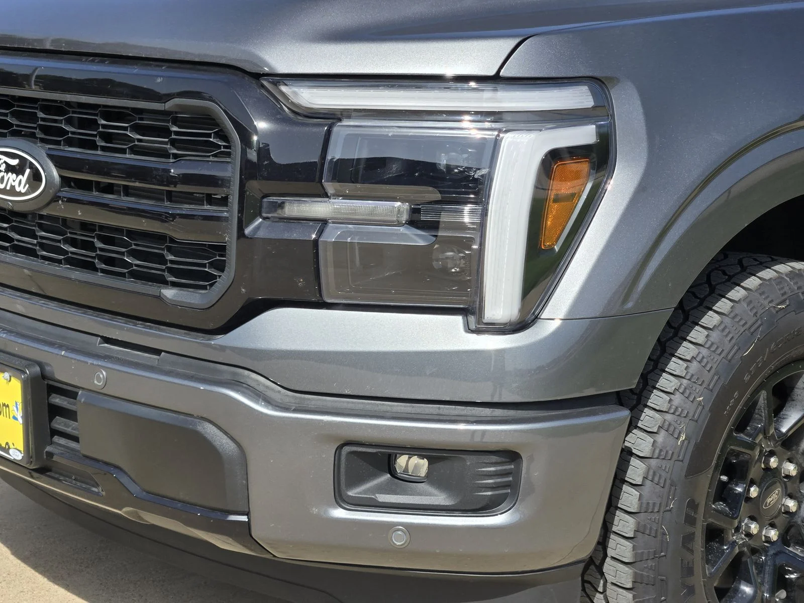New 2026 Carbonized Gray Metallic Ford Lariat® image 5