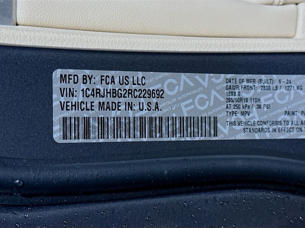 Used 2024 Baltic Gray Metallic Clearcoat Jeep Limited image 32