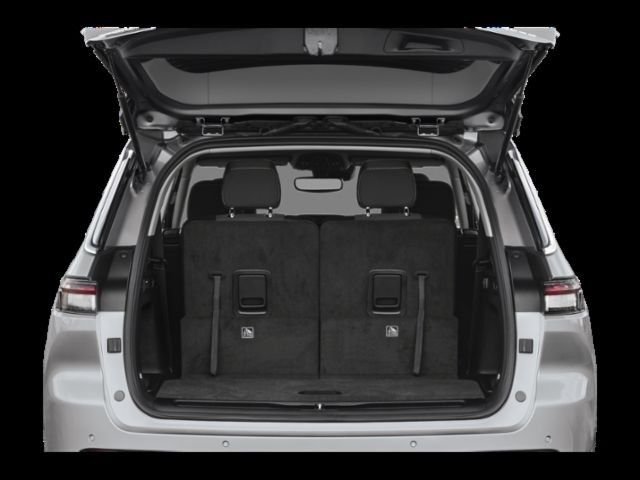 Used 2023 White Jeep Laredo image 8