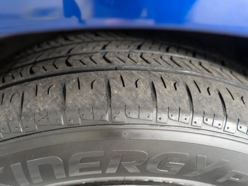 Used 2007 Blue Toyota LE image 22
