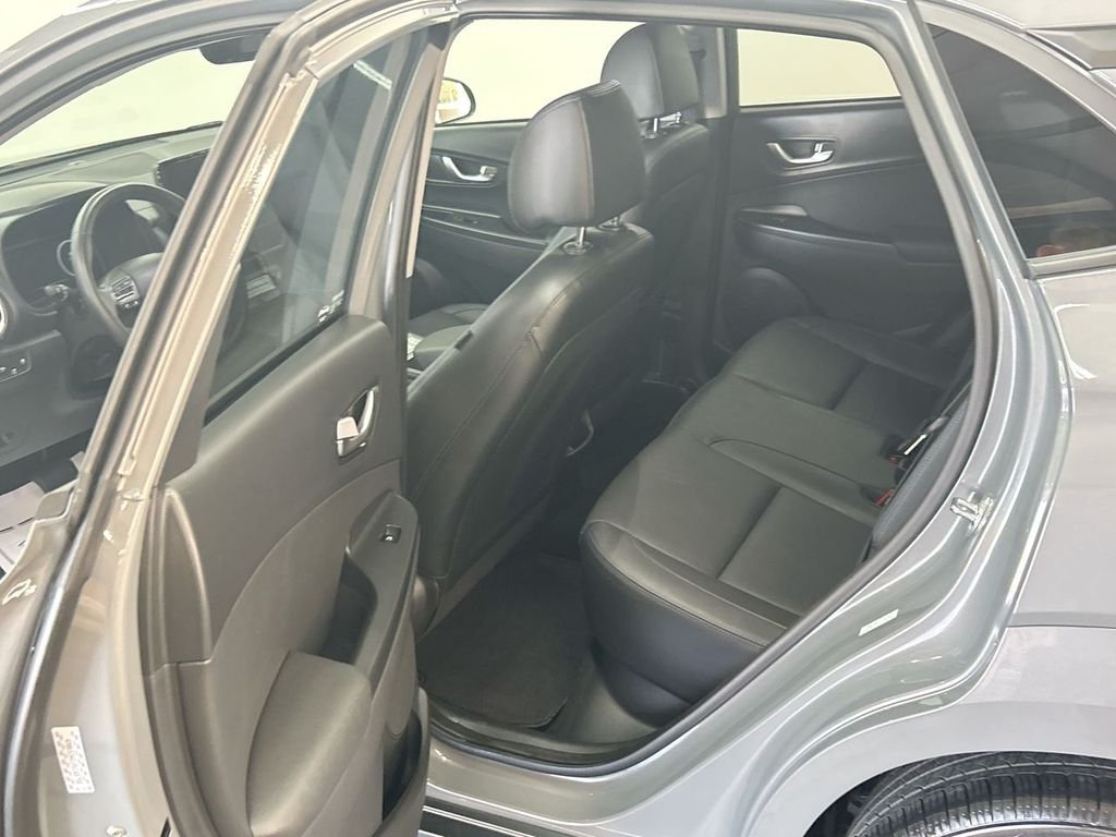 2023 Hyundai Kona EV Limited - Photo 17