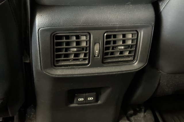 Used 2023 Lunar Rock Toyota XLE Premium image 18