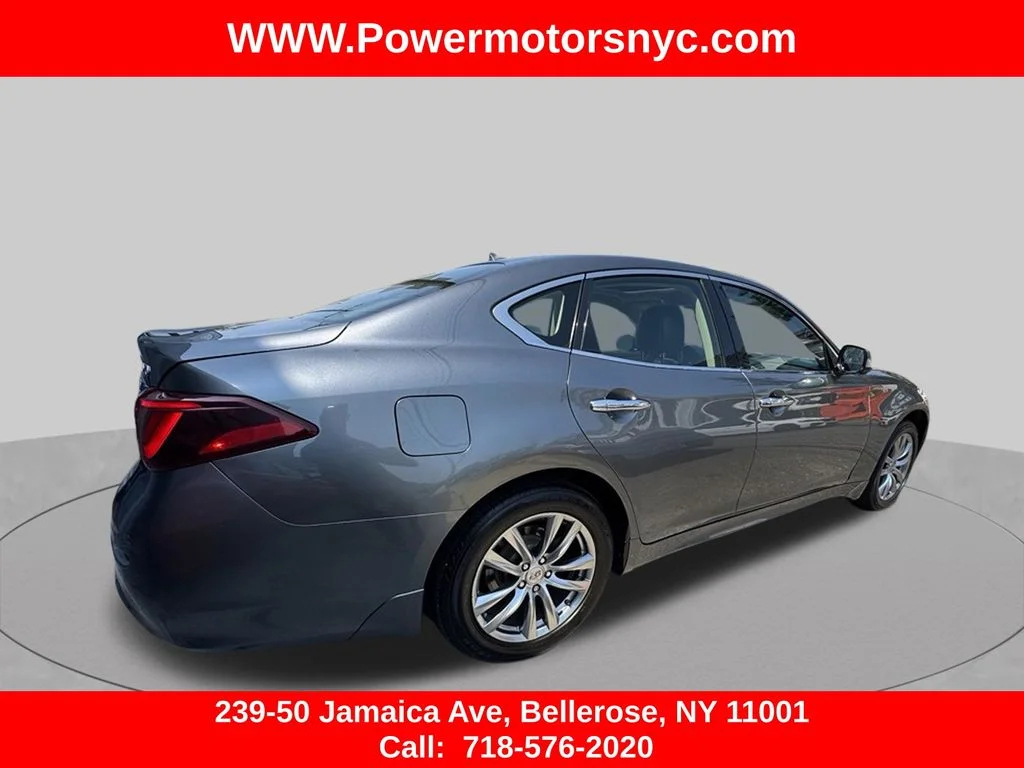 Used 2017 Gray INFINITI 3.7X image 5