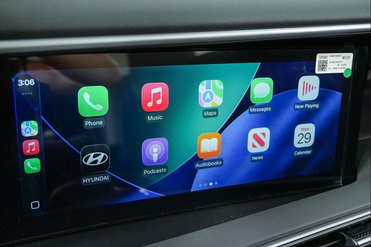 New 2026 Titan Green Hyundai SEL Premium FWD image 56