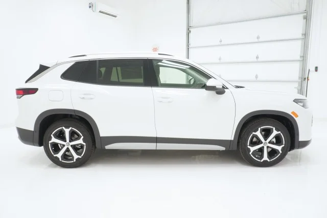 New 2026 Pure White Volkswagen 2.0T SE image 4