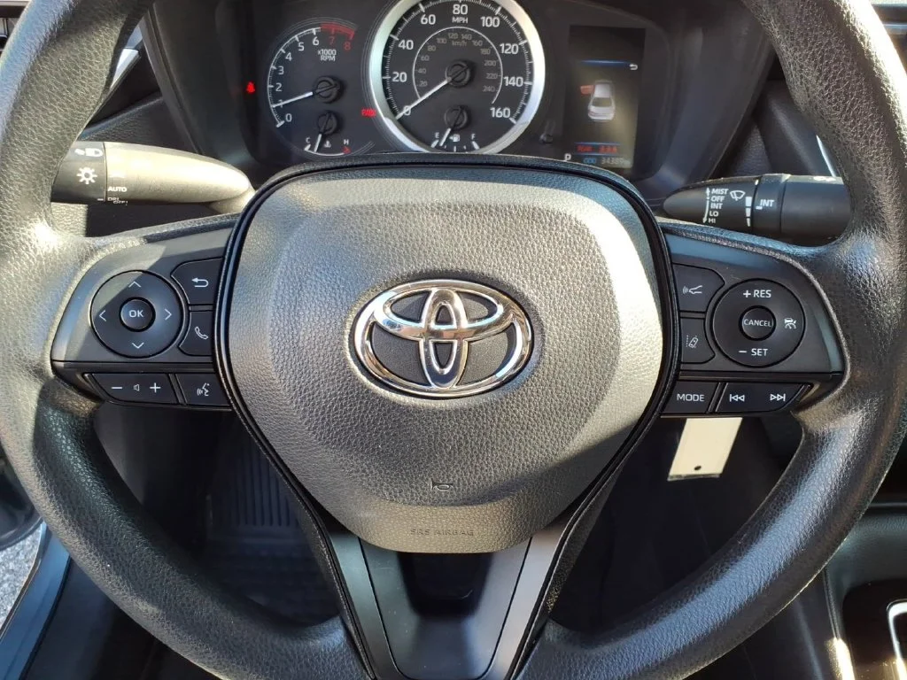Used 2022 Blue Toyota LE image 16