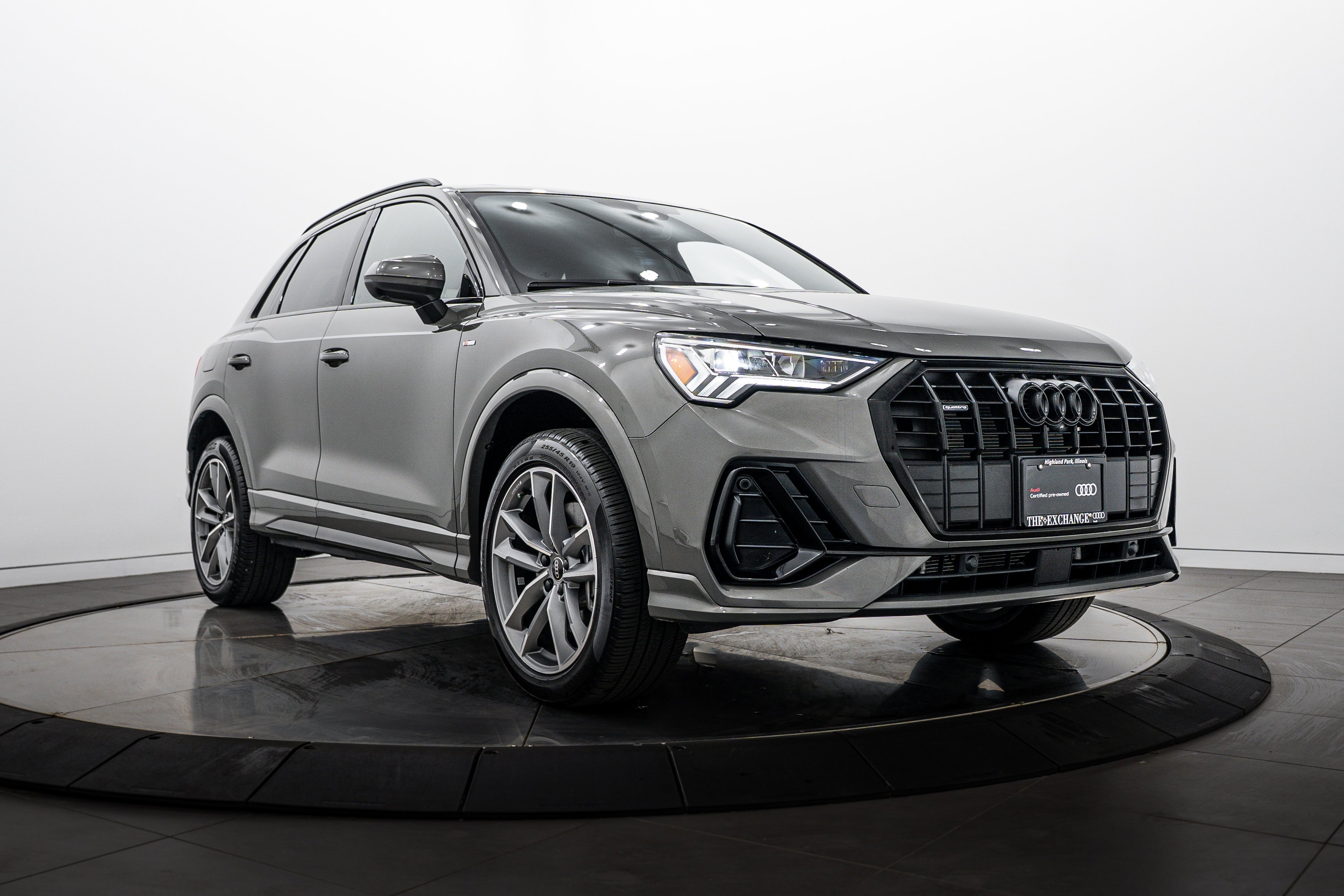 2023 Audi Q3 45 TFSI S Line Premium Plus quattro's photo
