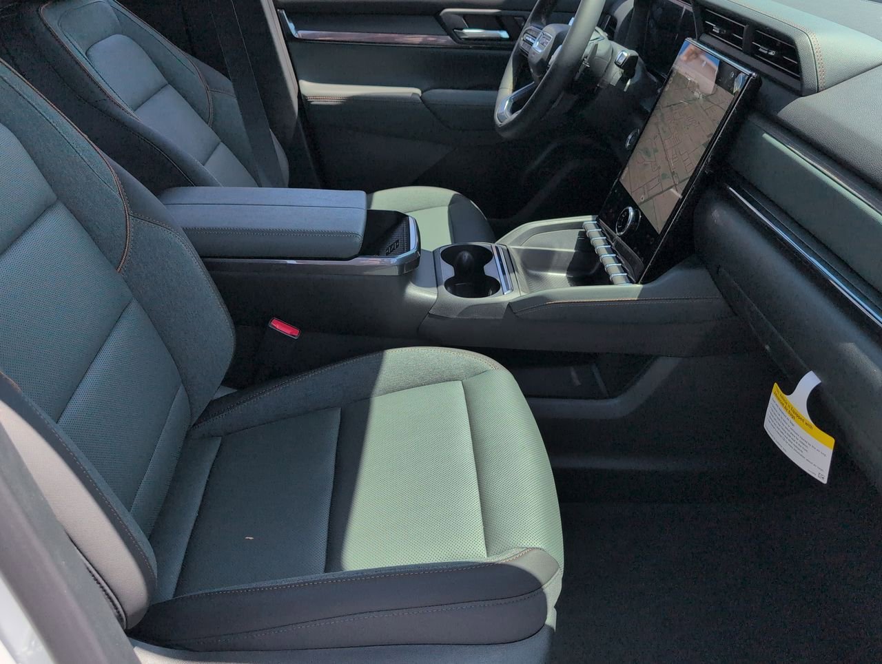 2026 GMC Terrain AT4 - Photo 26