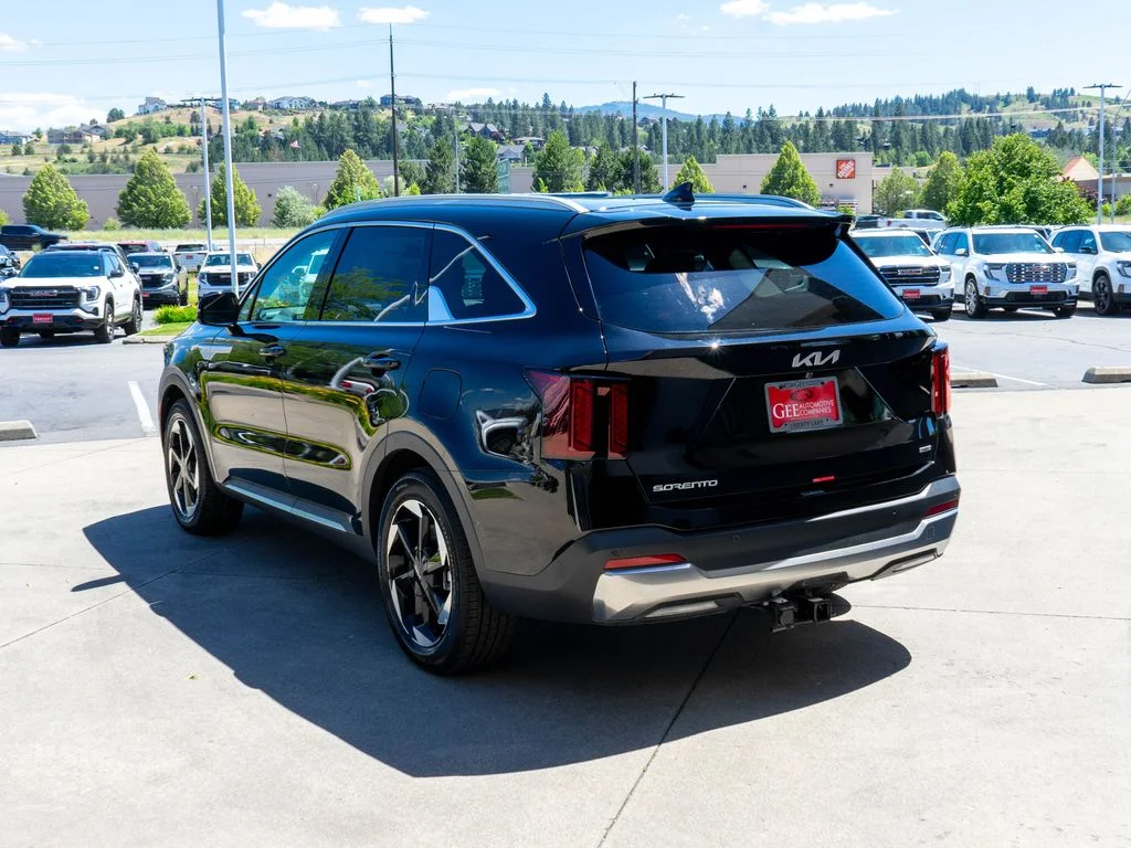 New 2026 Aurora Black Pearl Kia EX image 5