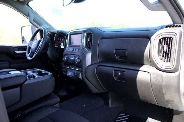 2026 Chevrolet Silverado 2500 HD Custom - Photo 13