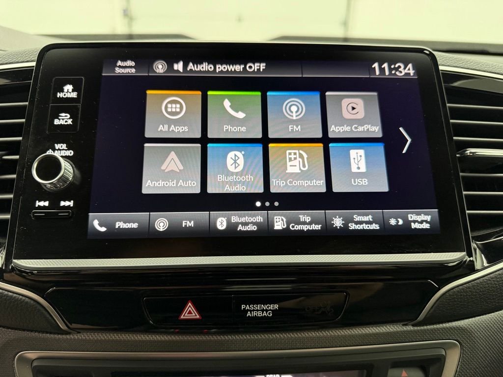 Used 2025 White Honda Sport image 5