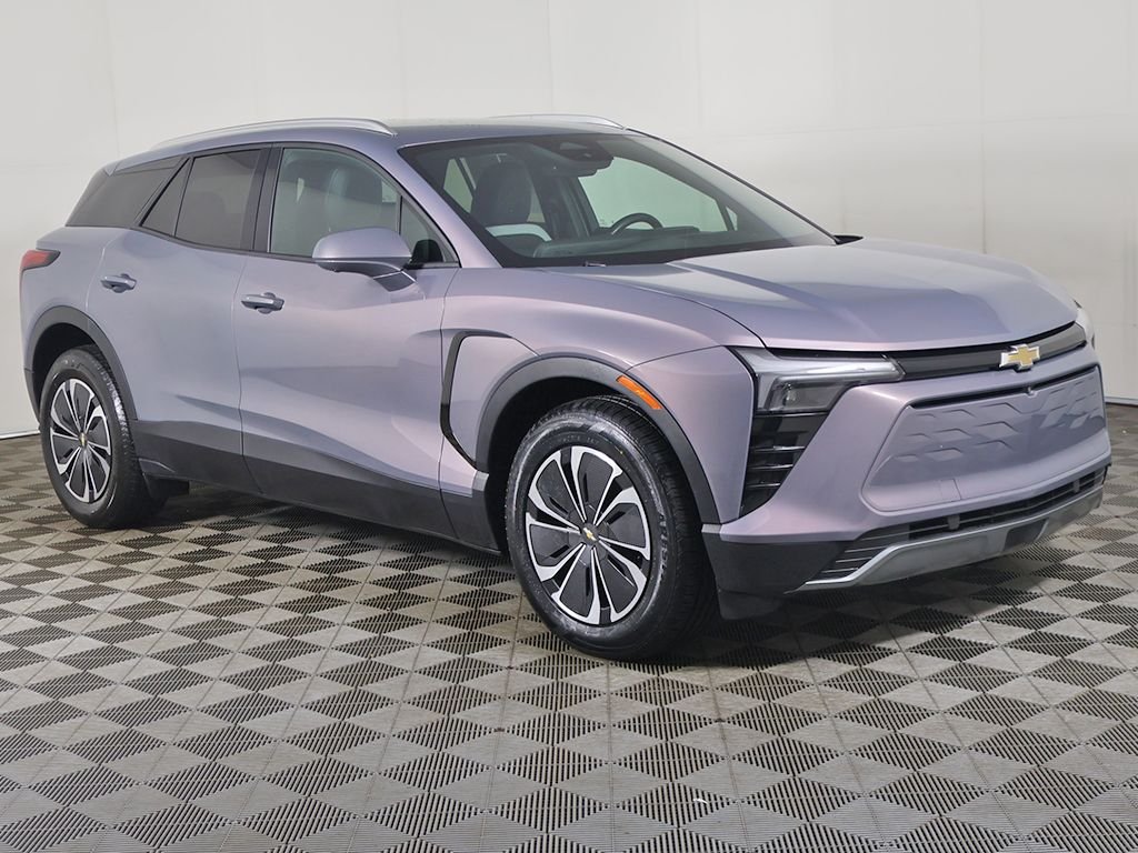 Used 2024 Chevrolet Blazer EV LT with VIN 3GNKDBRJ0RS229067 for sale in Akron, OH