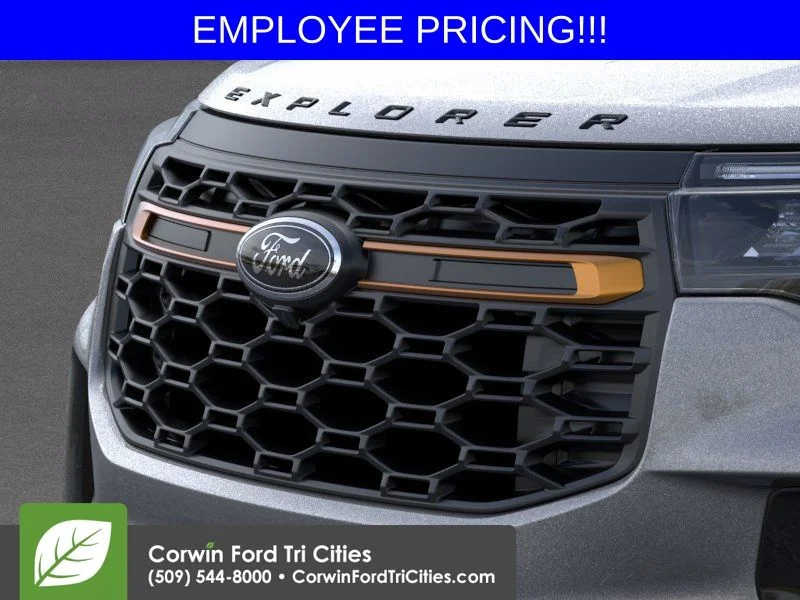 New 2026 Carbonized Gray Metallic Ford Tremor image 17