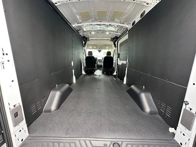 New 2027 Oxford White Ford Cargo Van image 36
