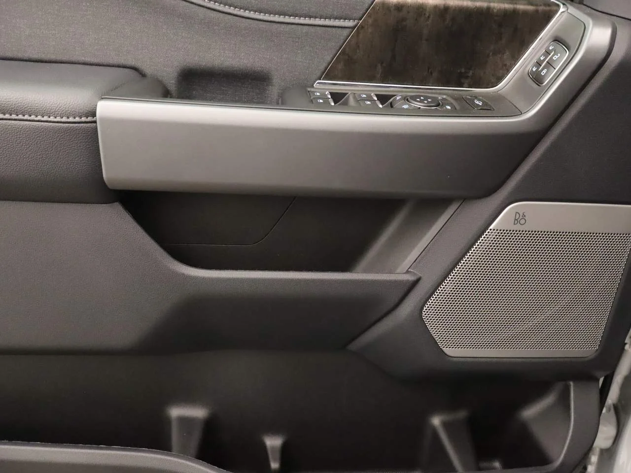 New 2026 Avalanche Ford F-250® Lariat® image 19