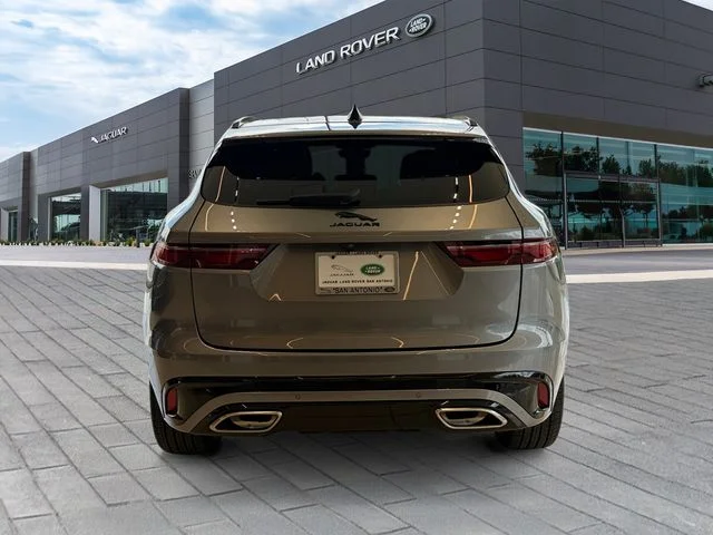 New 2025  Jaguar P400 R-Dynamic S image 4