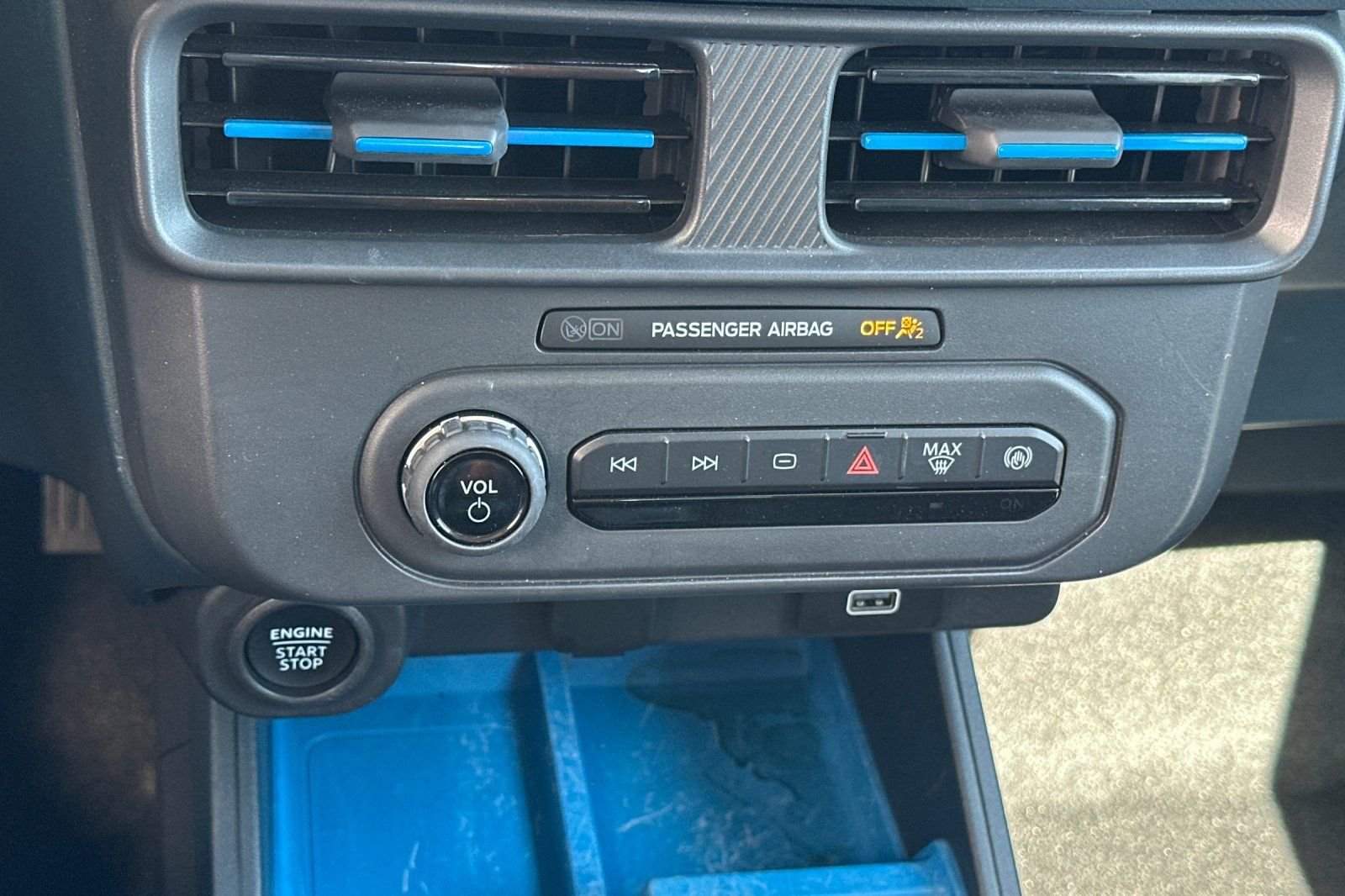 Used 2025 Gray Ford XLT image 20