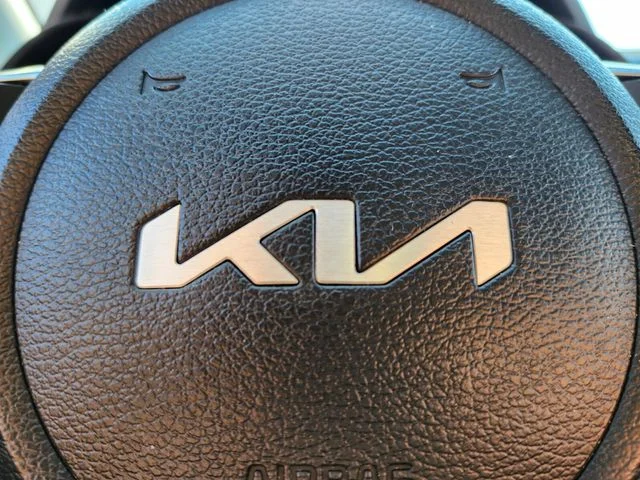 Used 2024 Red Kia LXS image 36
