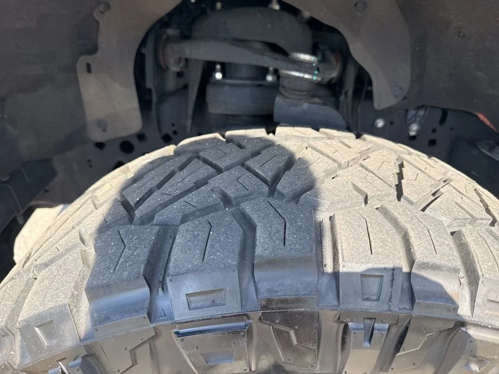 Used 2022  Ford XL image 36