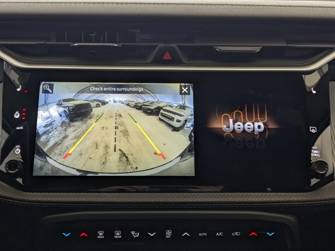 New 2026 Black Jeep Limited - - 4x4 - 1.6L Turbo Hybrid - Power Liftgate - Wireless Charging & More! image 23