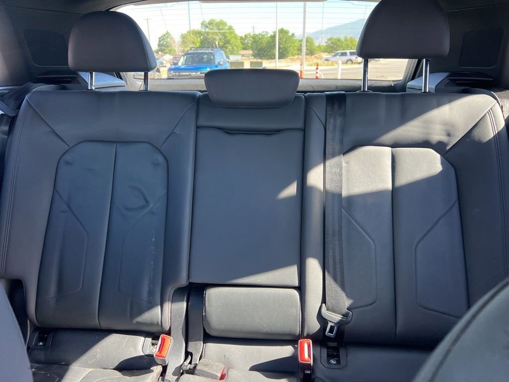 Used 2021 Ibis White Audi Premium image 25