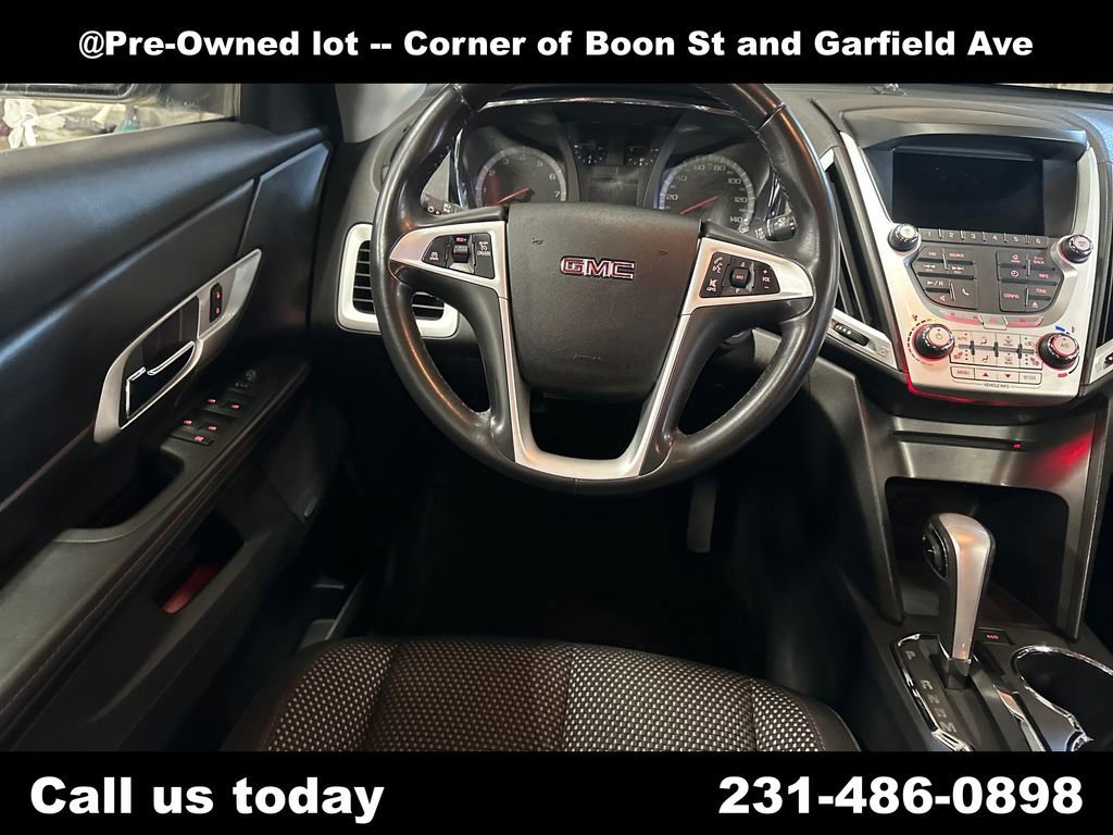 Used 2014 Carbon Black Metallic GMC SLE image 17