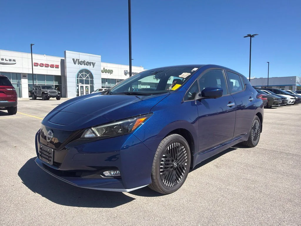 2025 Nissan Leaf