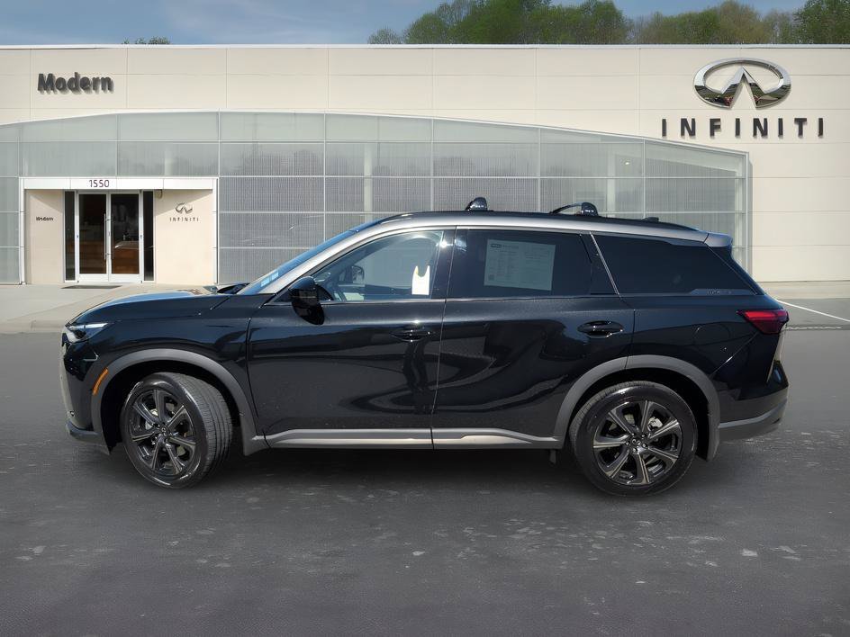 Used 2027 Mineral Black/Graphite Shadow INFINITI AUTOGRAPH image 6
