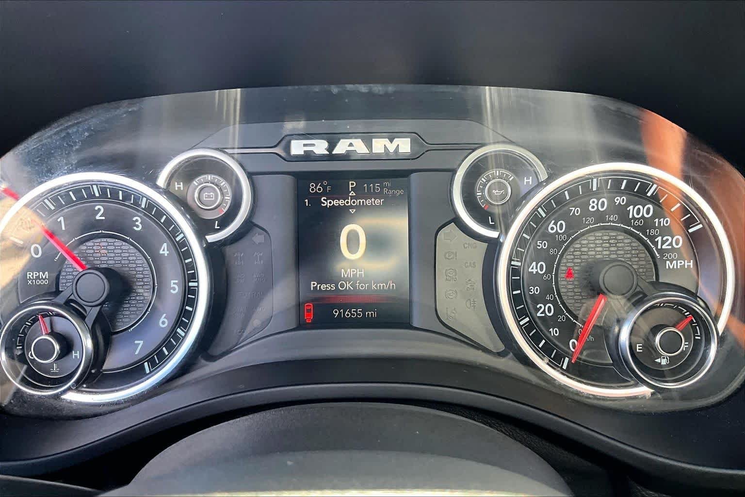 Used 2019 Billet Silver Metallic Clearcoat Ram Big Horn/Lone Star image 26