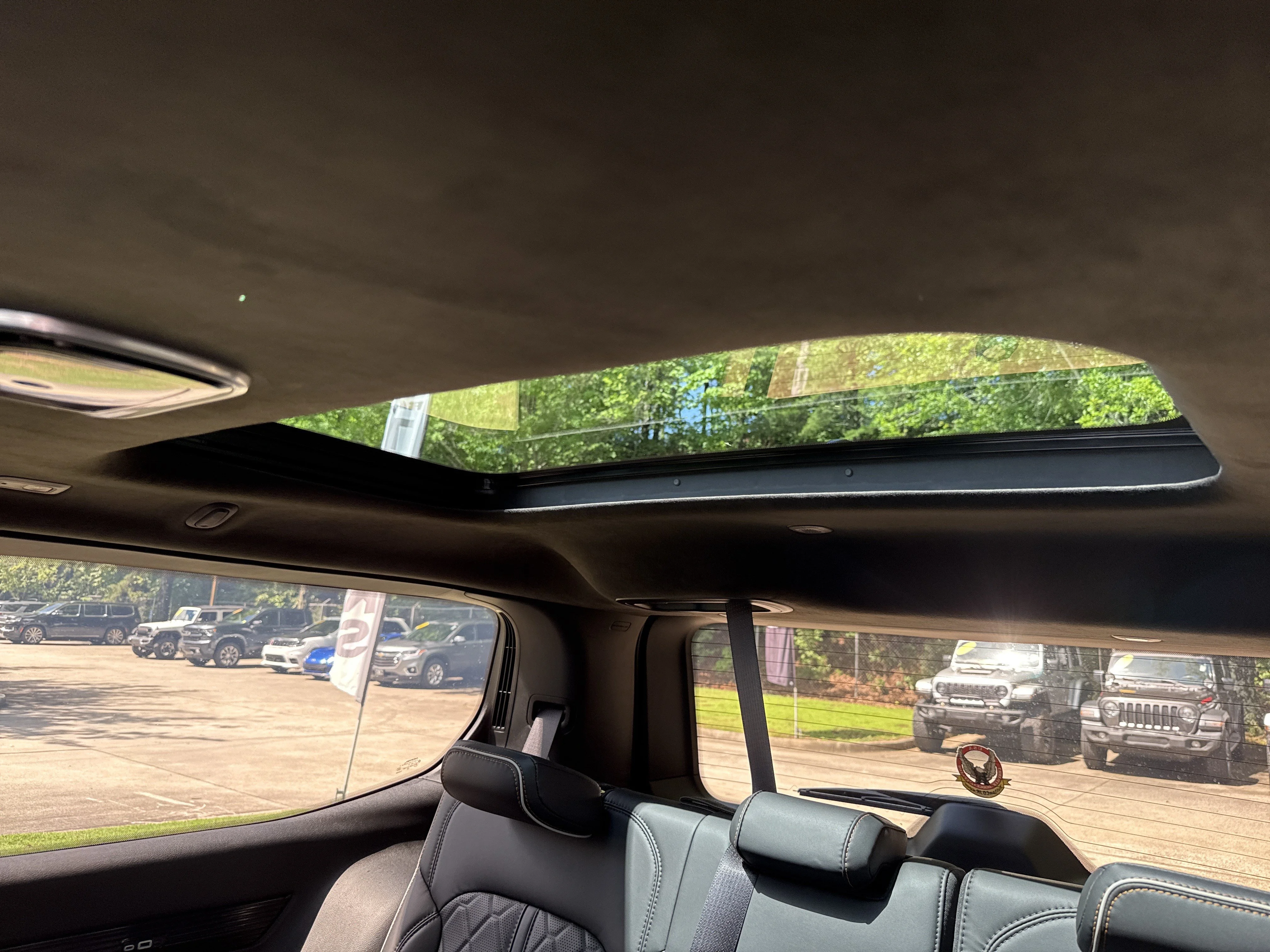 2024 Jeep Grand Wagoneer Series III - Photo 23