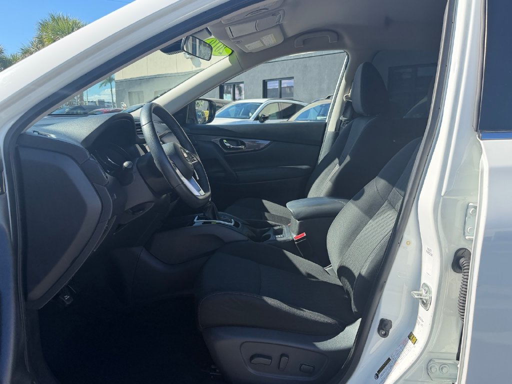 Used 2019 White Nissan SV image 10