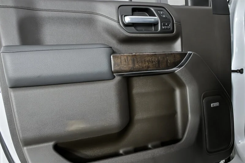Used 2020 Summit White GMC Denali image 18